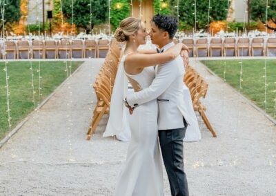 Mariage élégant en extérieur